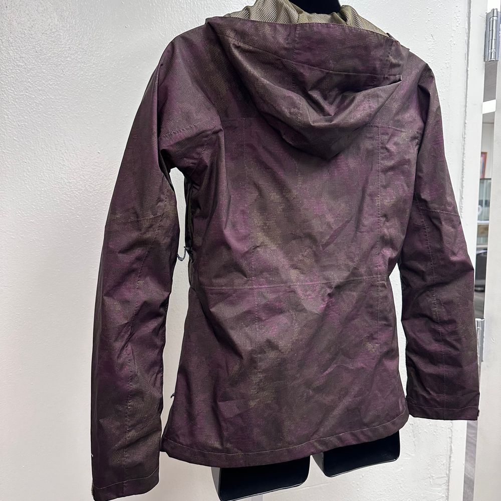 Columbia Woman Waterproof Lightweight Hoody Burgundy Omni Tech Jacket Size Small - Picture 9 of 15